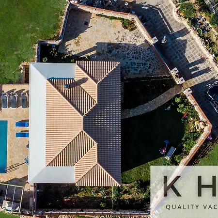 Leo'S Stone Made Villa! Karavados Exterior photo